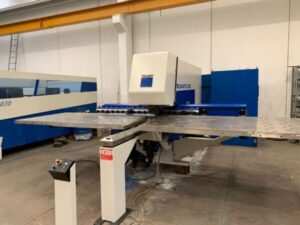 Punzonatrice Trumpf TC 200 R – 1250×2000 mm