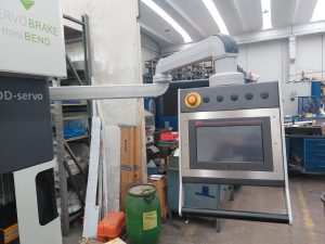 Piegatrice elettrica Mod. DDS 2090 – 900×20 ton