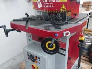 Scantonatrice angolo variabile 220×6 mm a doppia stazione NUOVA