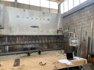 Pressa Piegatrice idraulica Warcom 4000×200 ton