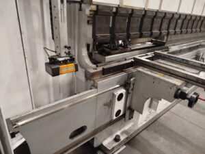 Pressa Piegatrice Idraulica Vimercati 6000×250 ton
